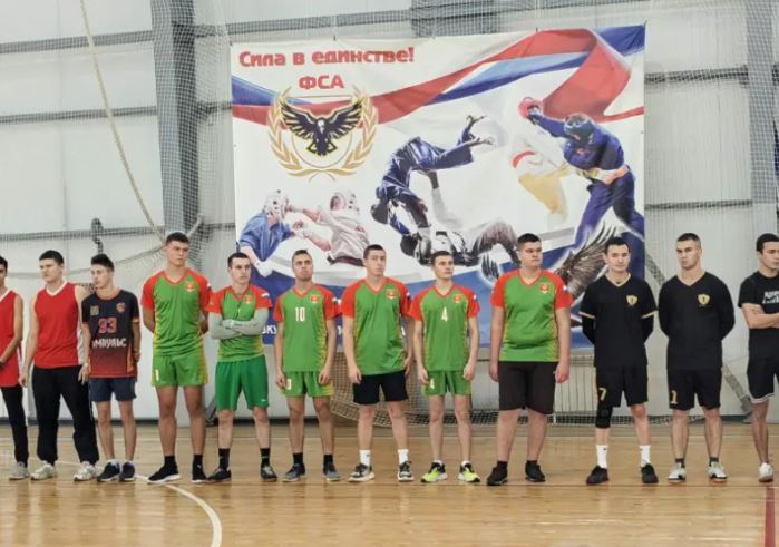соревнования по баскетболу среди мужских команд